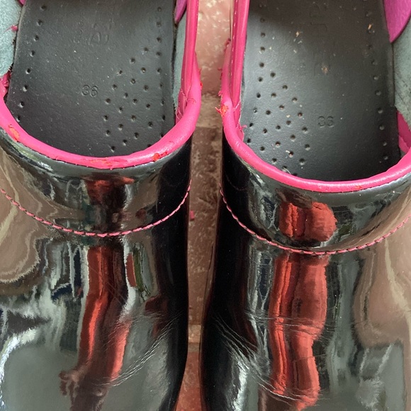 Sanita “Zenia” The Original Danish Patent Leather Clogs - Picture 12 of 15